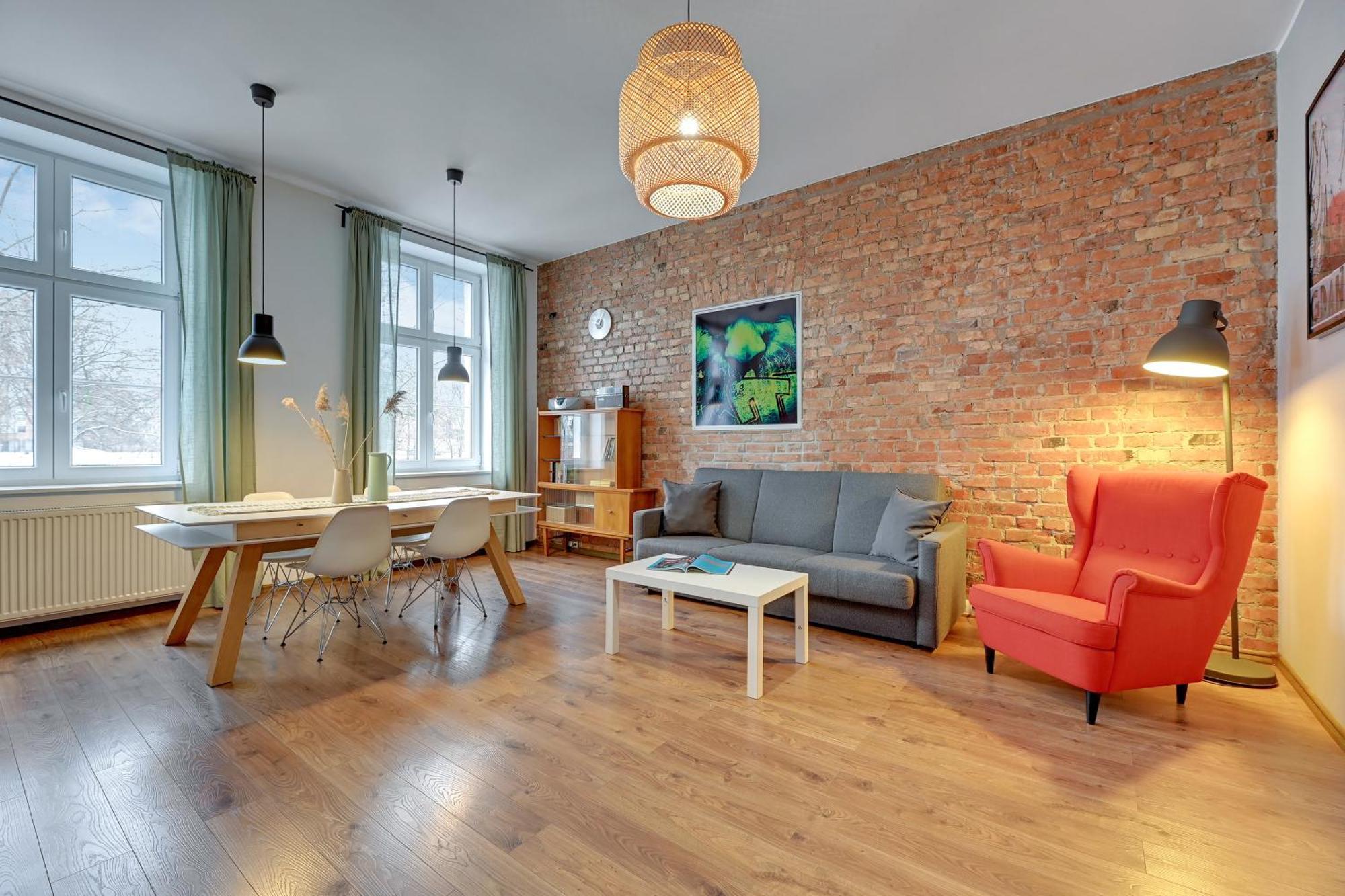 City Center, Art House & Family Stay By Downtown Apartments Гданьск Экстерьер фото