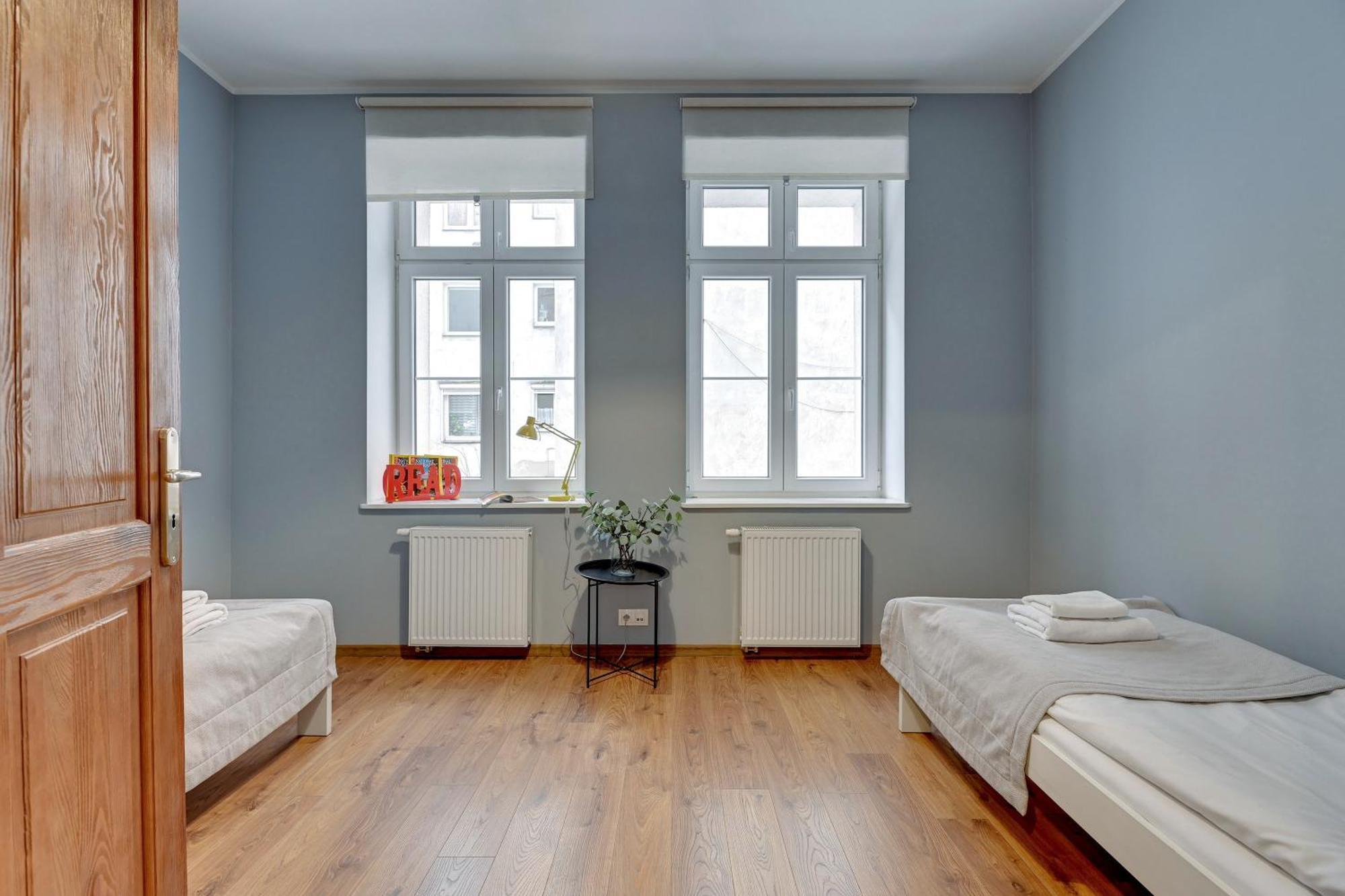 City Center, Art House & Family Stay By Downtown Apartments Гданьск Экстерьер фото